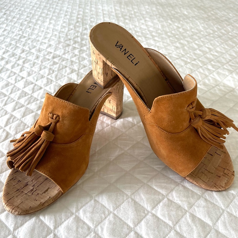 VANELI Marisa Slip On Suede Cork Block Heel Sandals Tassel Women Size 8 Like New